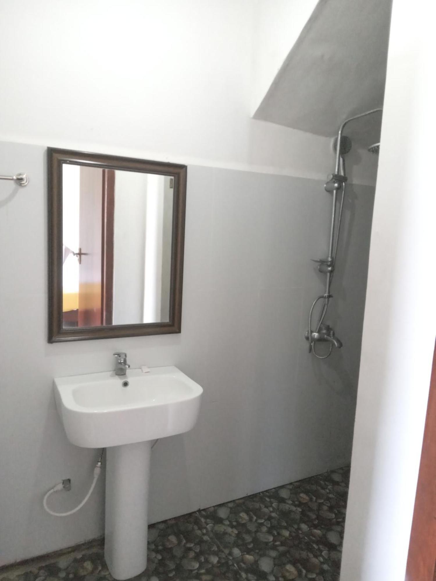 Chamodya Home Stay Ella Ngoại thất bức ảnh