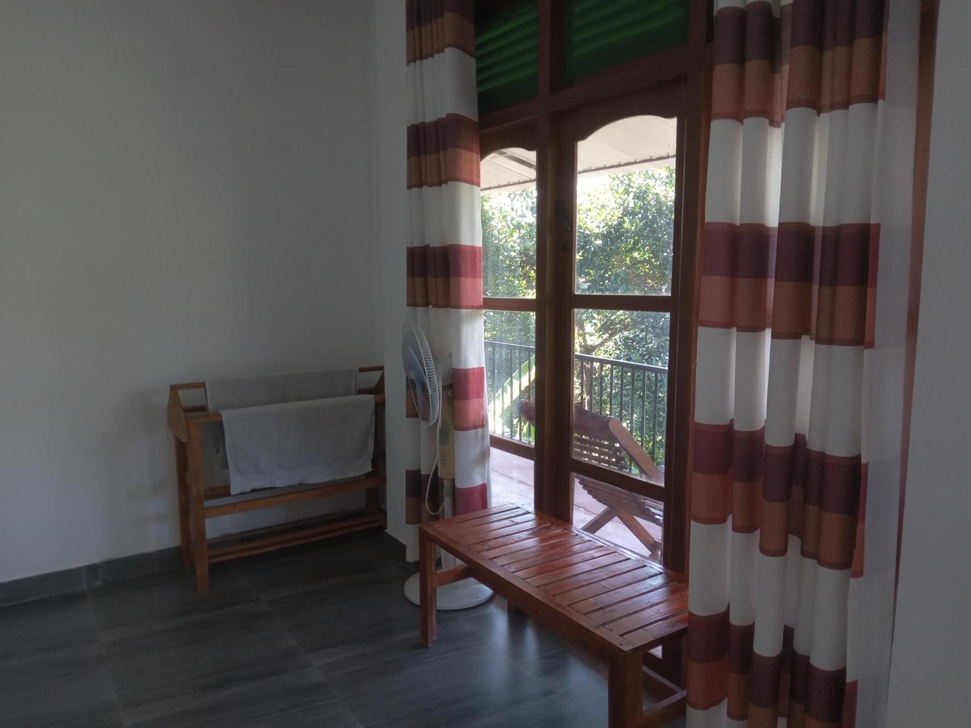 Chamodya Home Stay Ella Ngoại thất bức ảnh