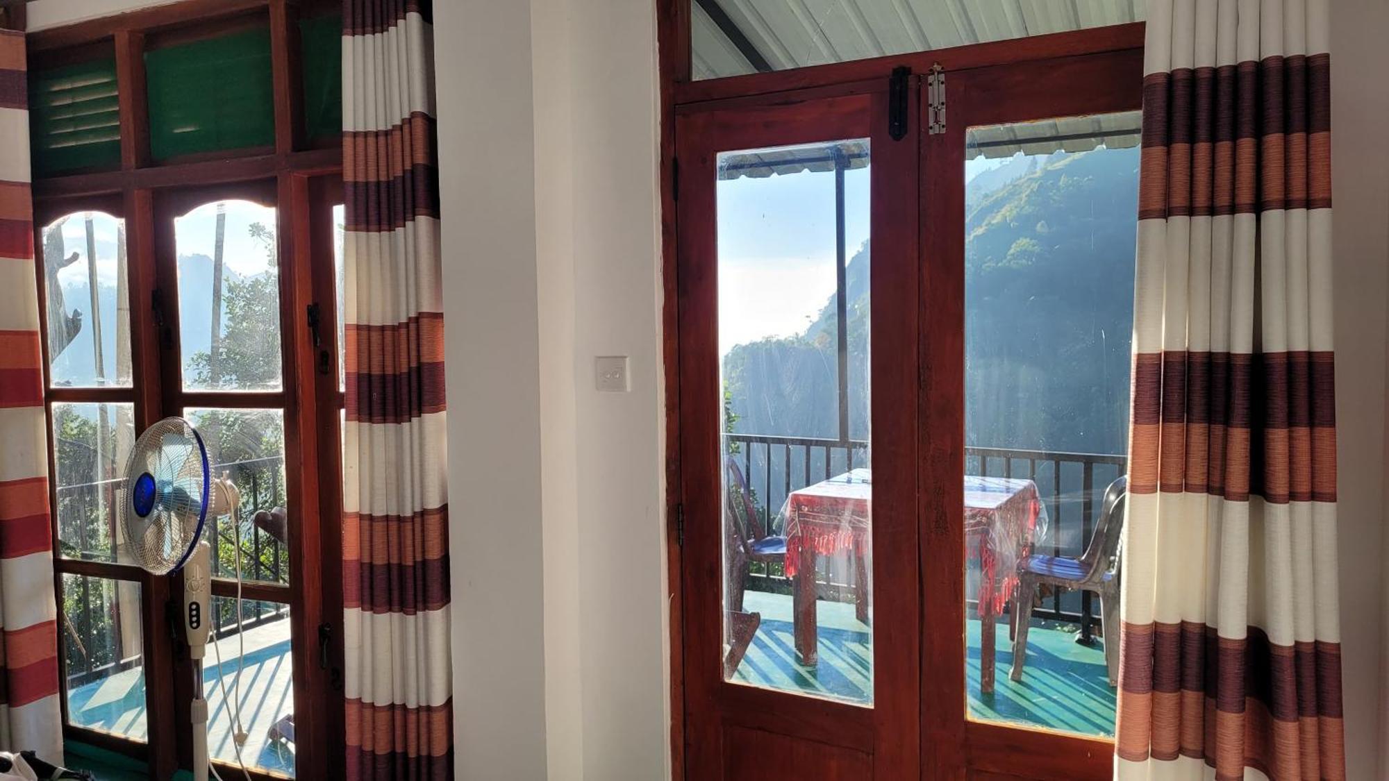 Chamodya Home Stay Ella Ngoại thất bức ảnh